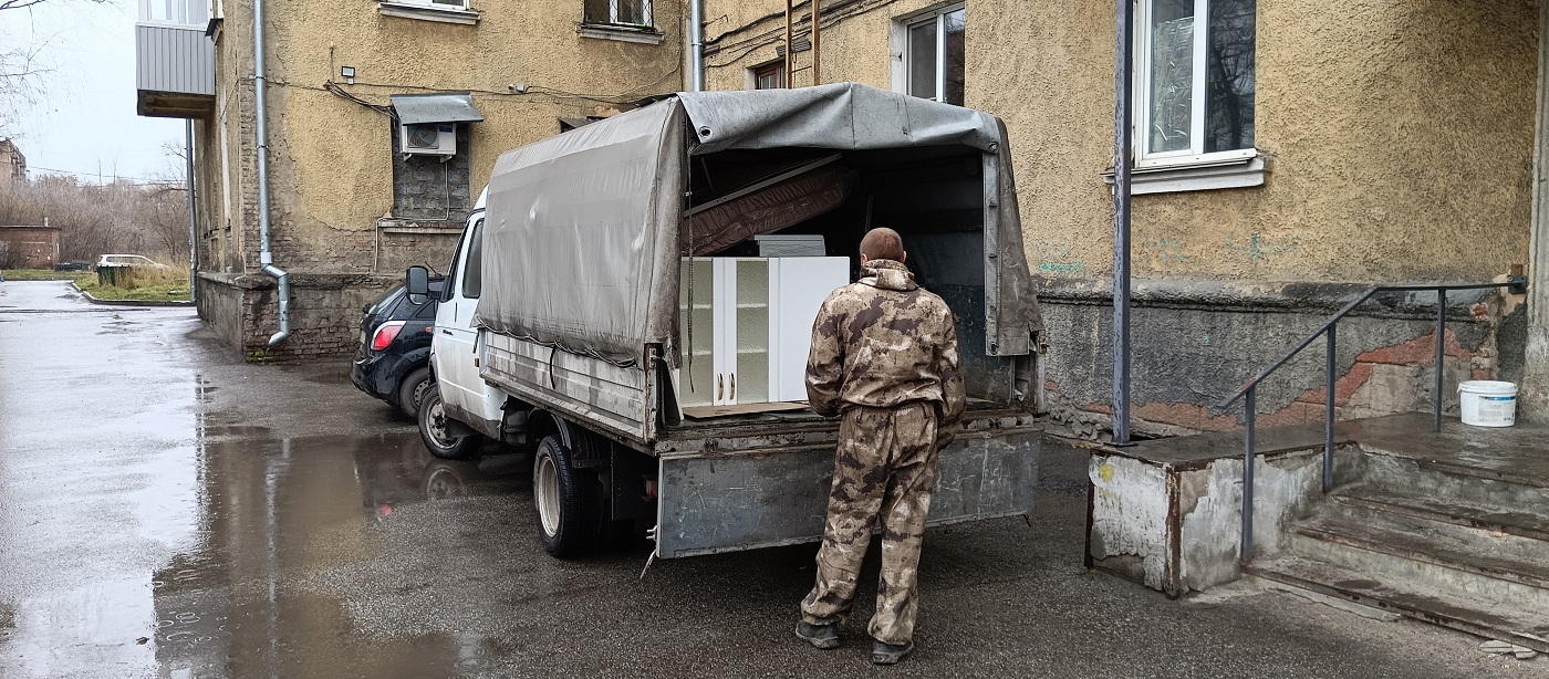 Где заказать грузчиков в Красном